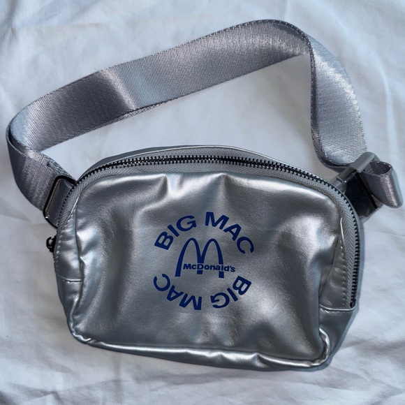 Limited Edition & Rare McDonald’s Big Mac Fanny Pack - Picture 1 of 3